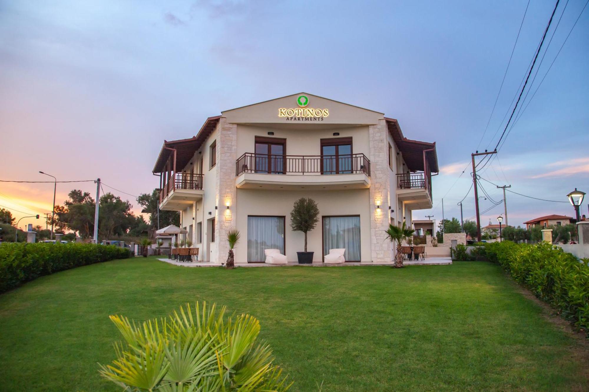Kotinos Apartments Afytos Exterior photo